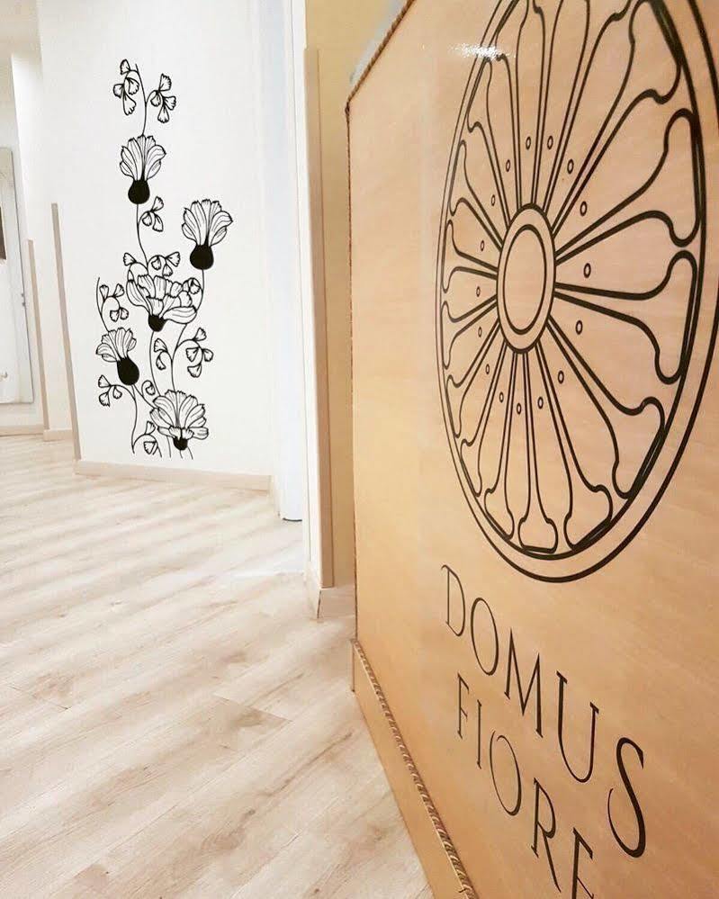 Domus Italiana Hotel Róma Kültér fotó