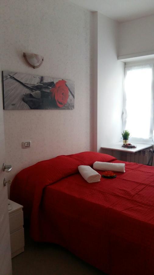 Domus Italiana Hotel Róma Kültér fotó