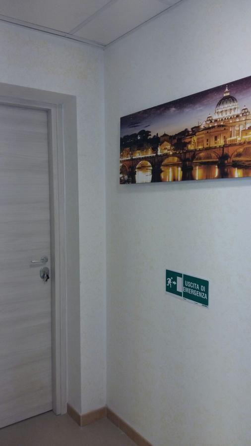 Domus Italiana Hotel Róma Kültér fotó