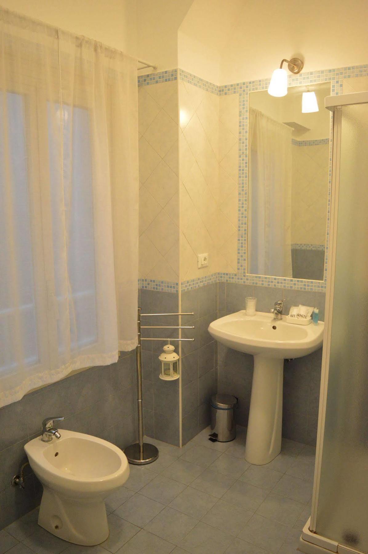 Domus Italiana Hotel Róma Kültér fotó